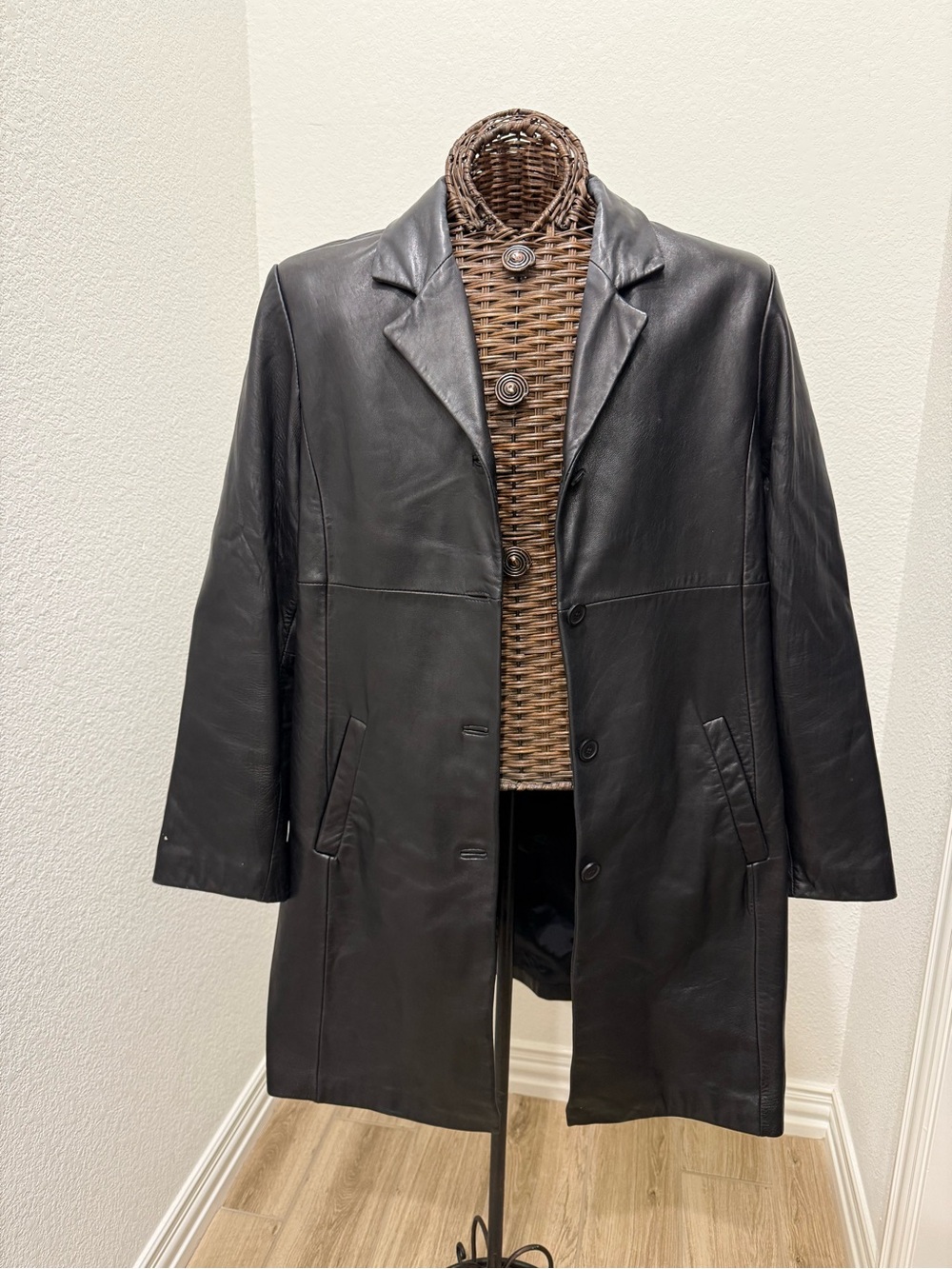 Jones Sport Vintage 90s Genuine Leather long trench coat